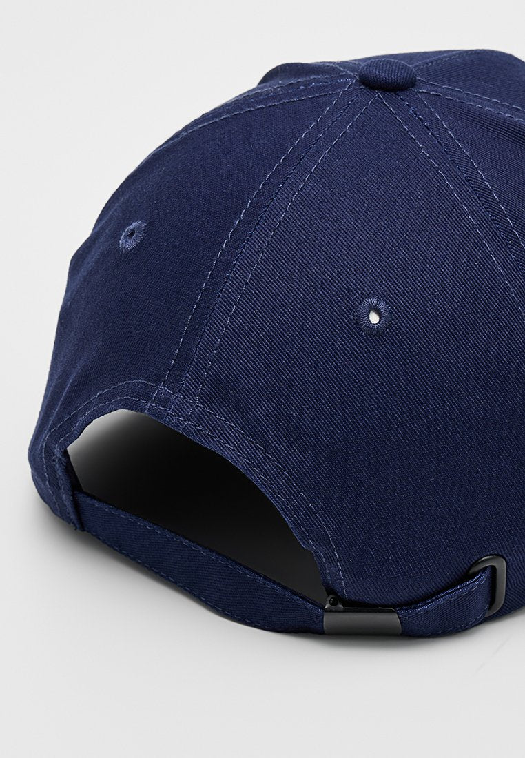 KARL LAGERFELD Cap Media 4