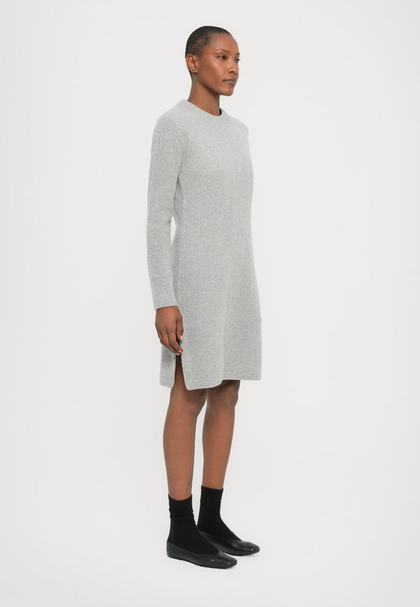 CLOSED CREW NECK DRESS LONG SLEEVE