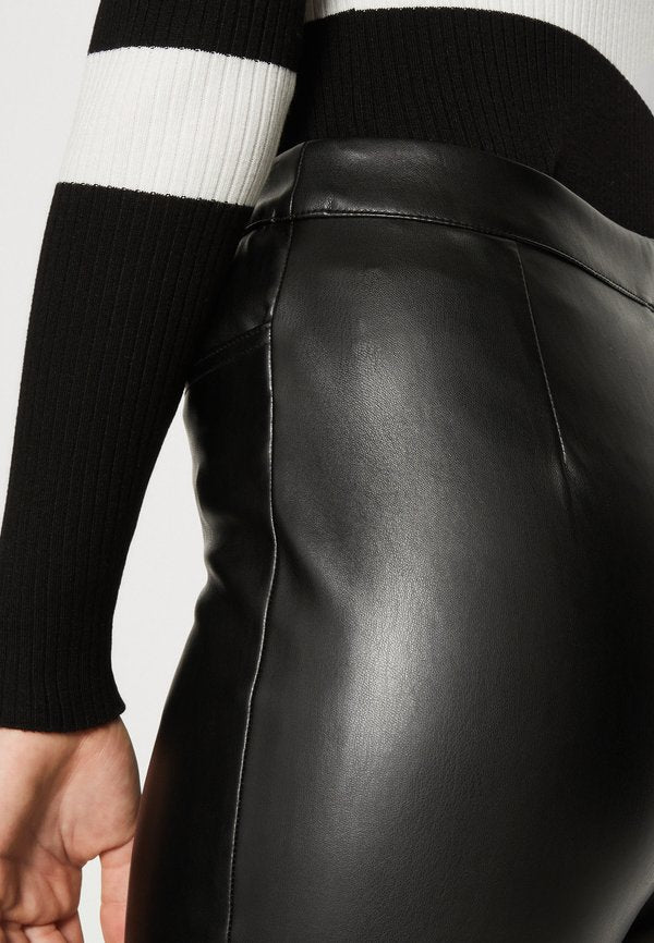 Noisy May Tall NMANDY MONI PU HW ANKLE PANTS TALL