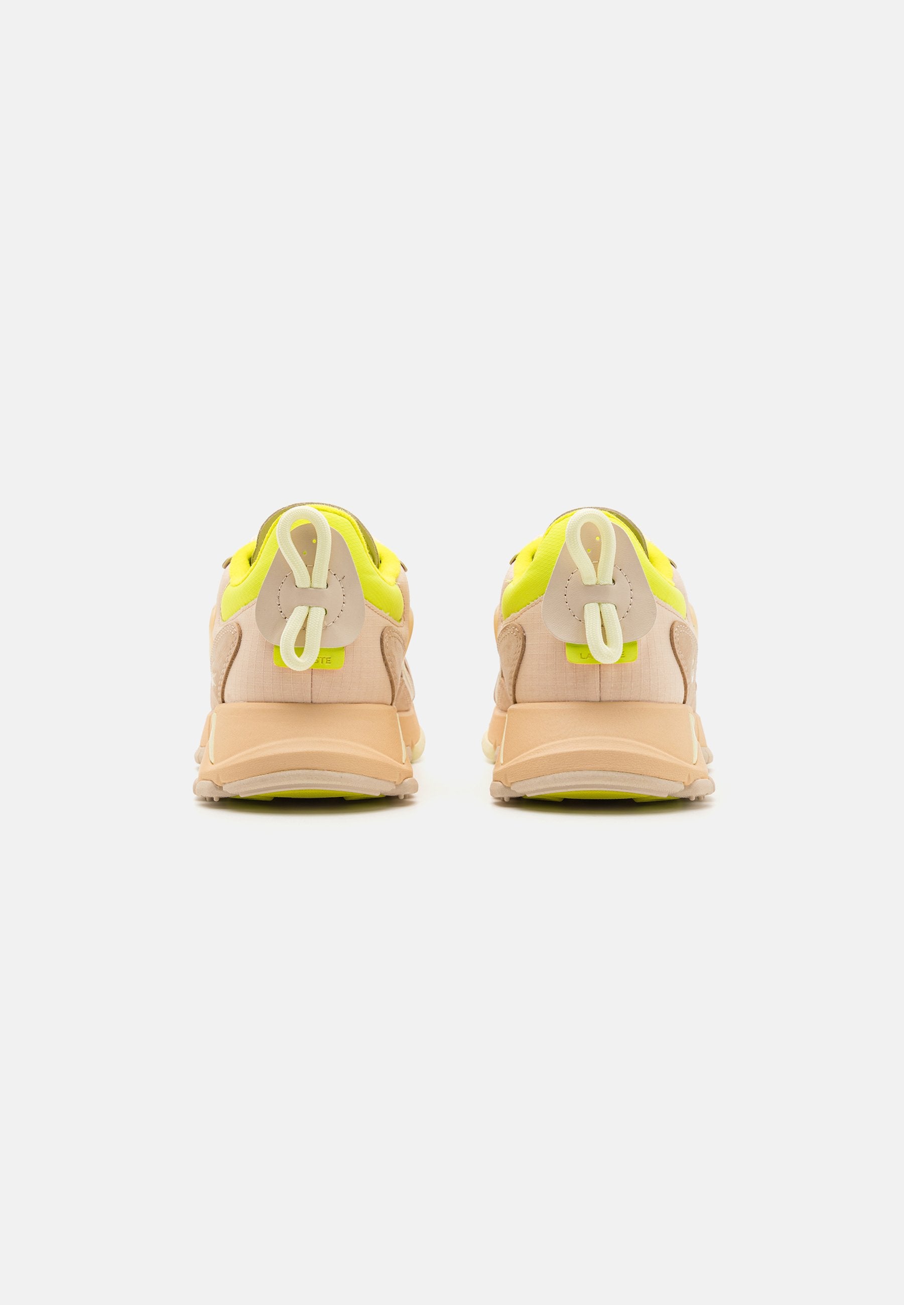 Lacoste L003 NEO TECH 224