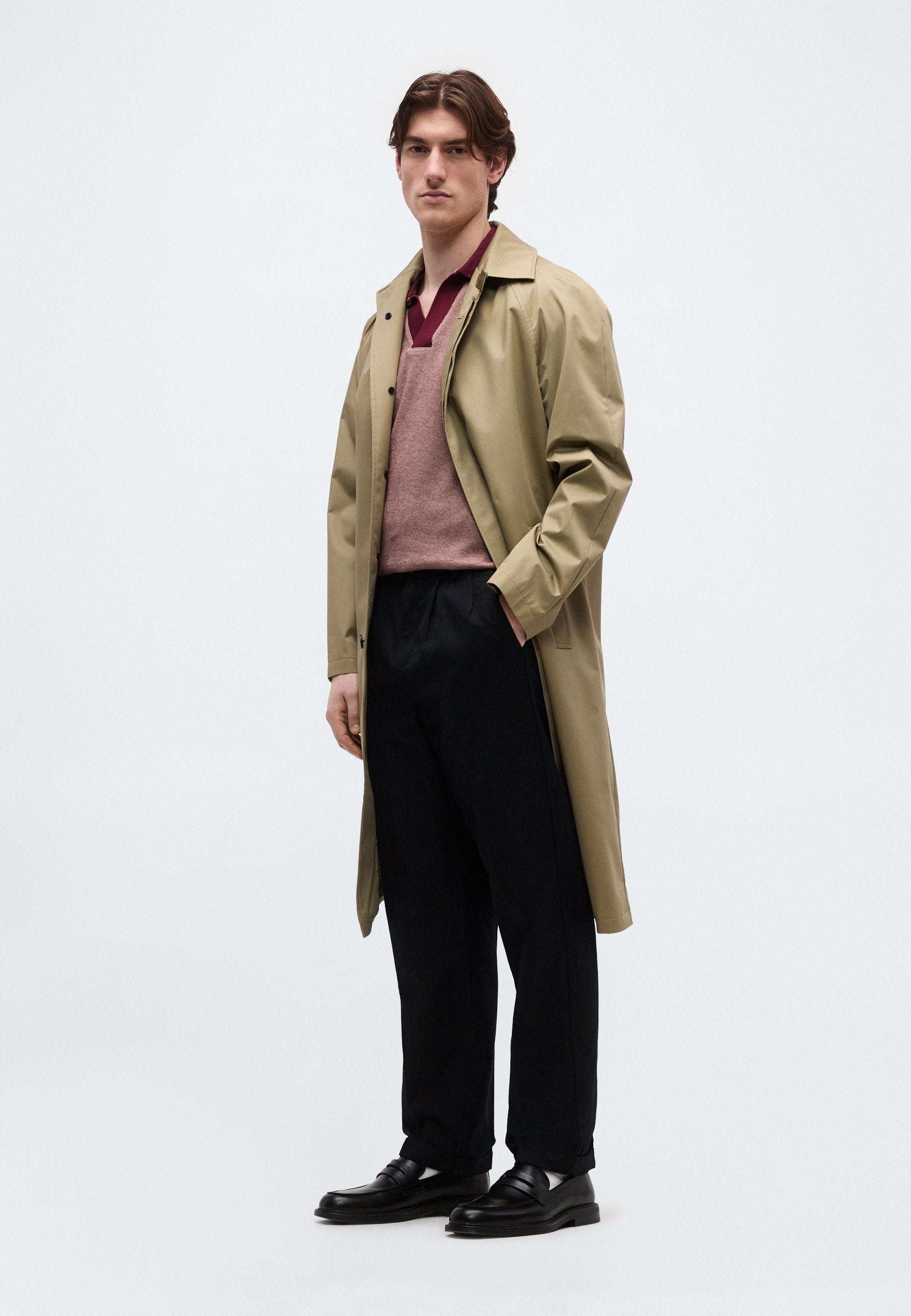PLEATED PANTS Media 6
