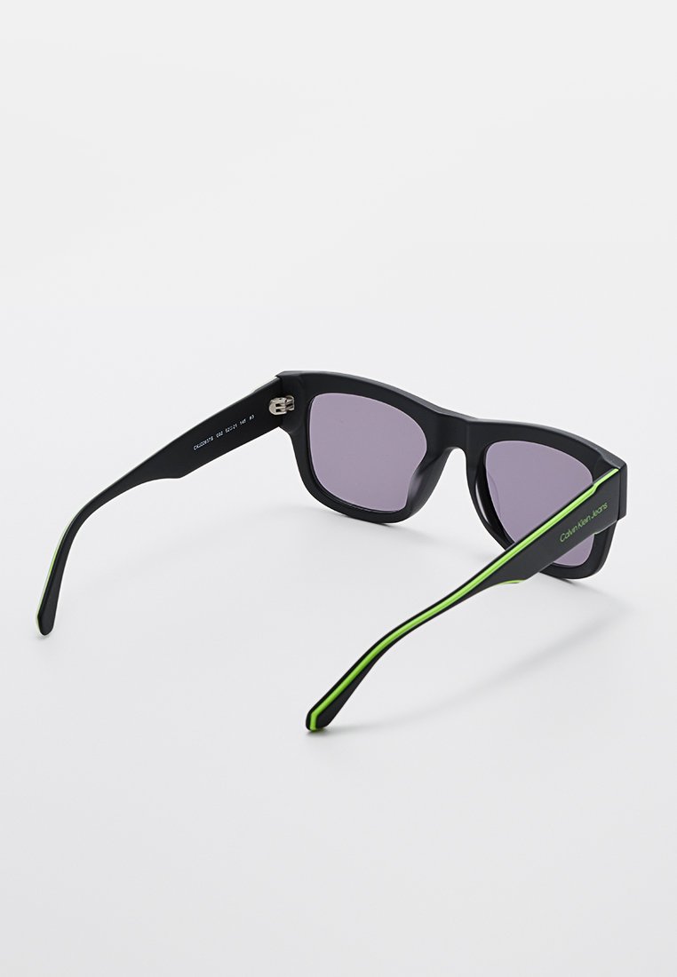 SUNGLASSES Media 4