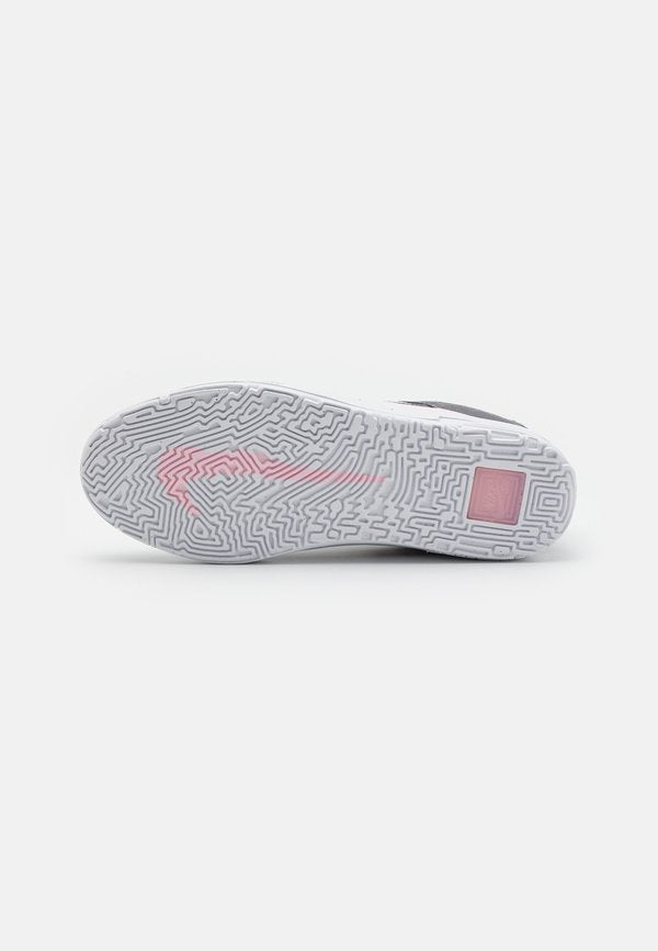 Nike SB SB DAY ONE