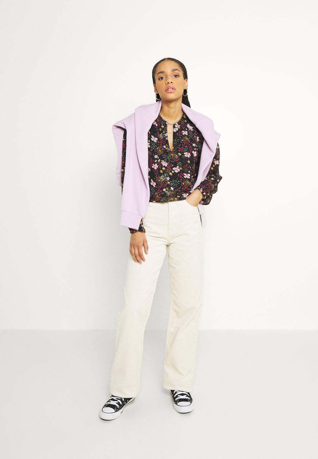 ONLY ONLSTAR V NECK