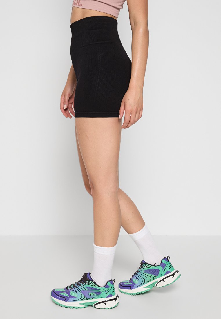 BALR. EMMA