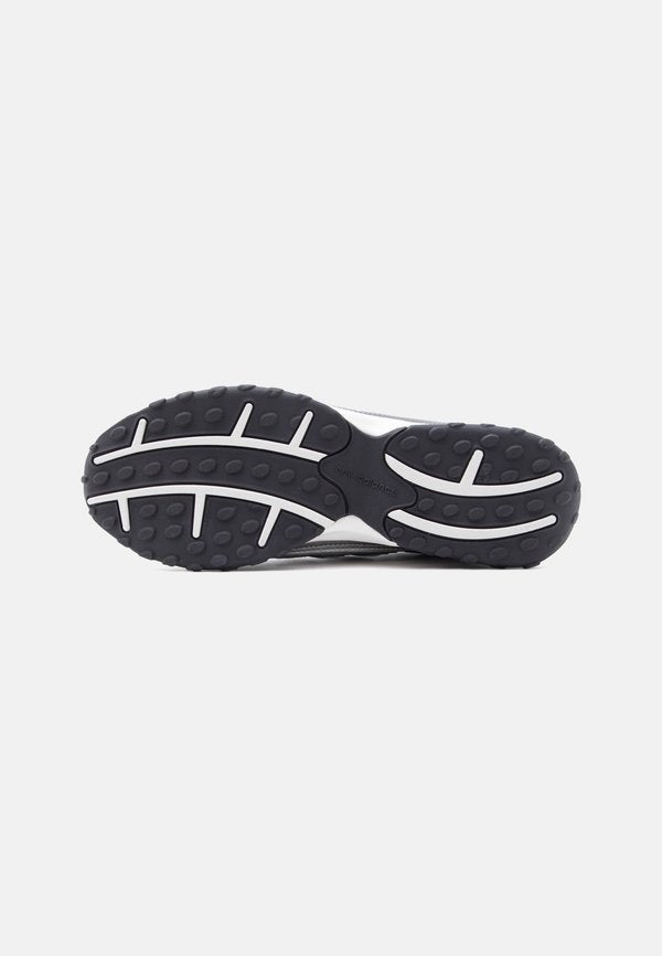 New Balance UNISEX