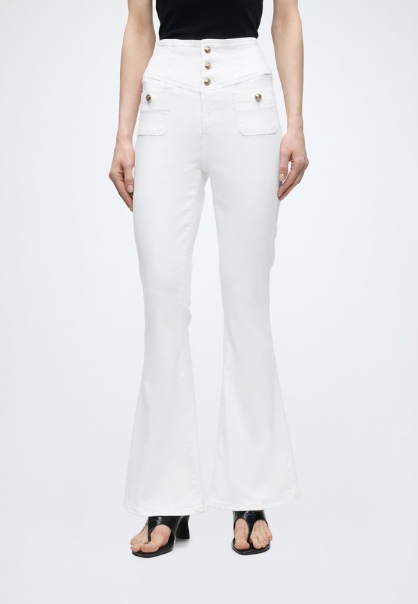 Guess KAIRA FLARE
