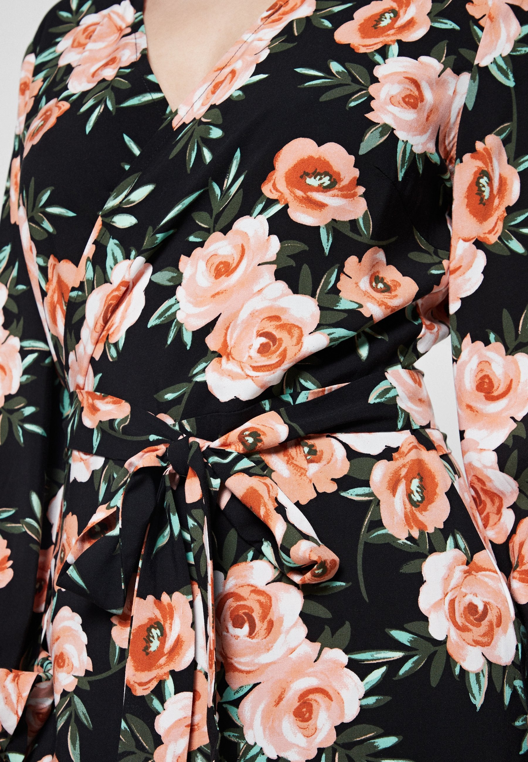 VILA VIDOTTIAS MIDI WRAP DRESS
