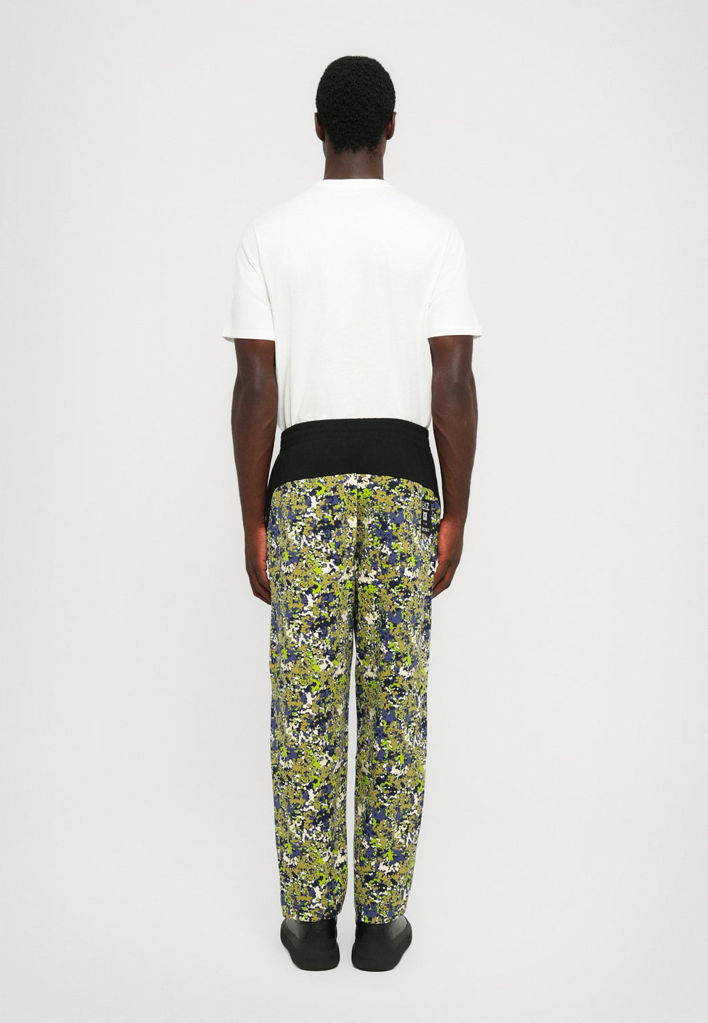 TRAIN VISIBILITY PANTS GRAPHIC Media 4