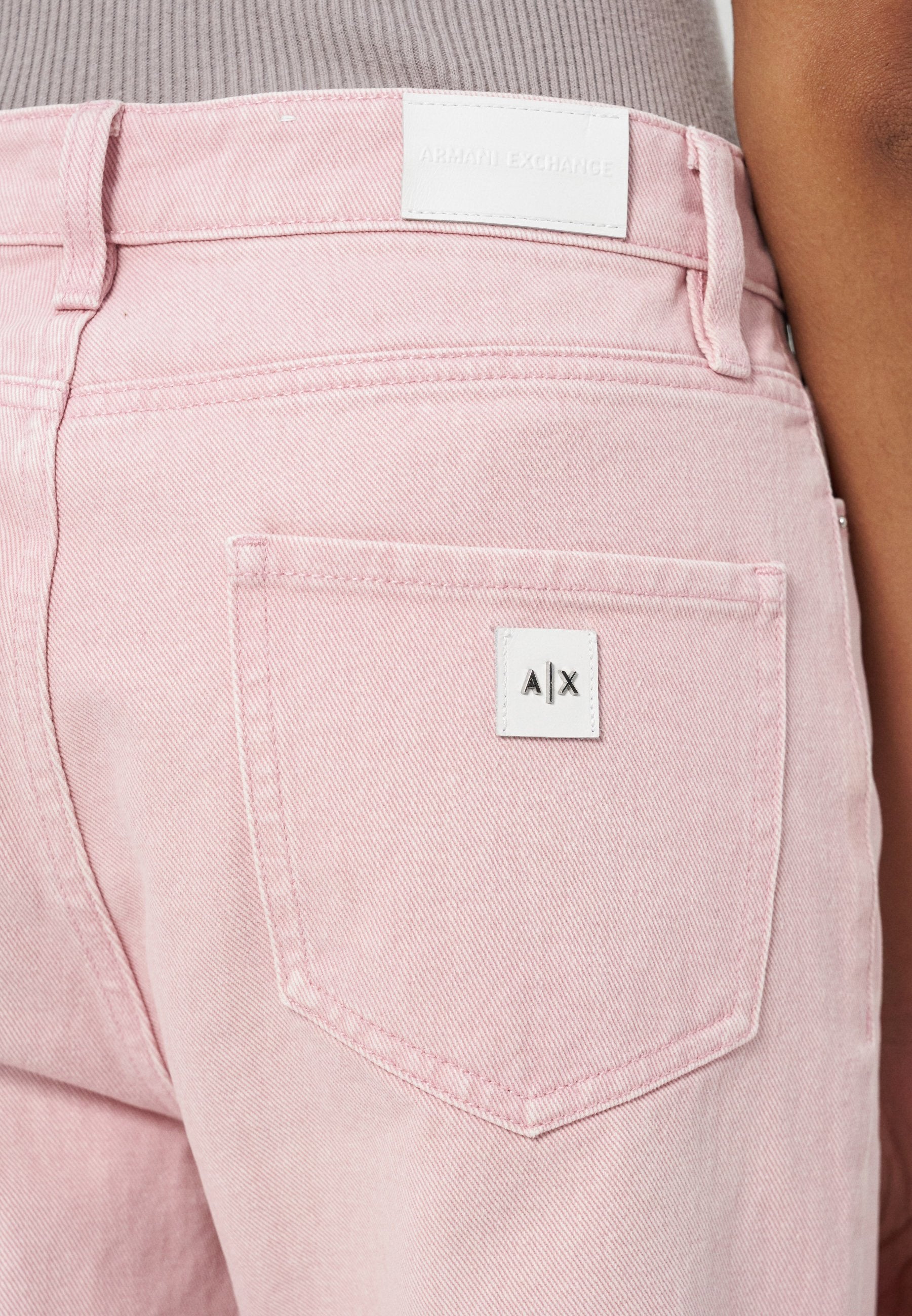 Armani Exchange Jeans Tapered Fit Media 5