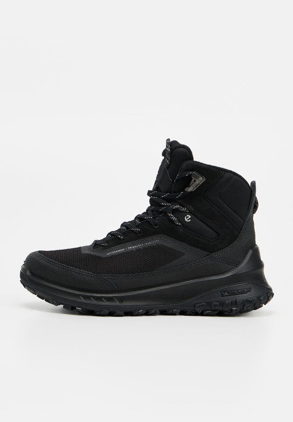 ECCO ULT-TRN