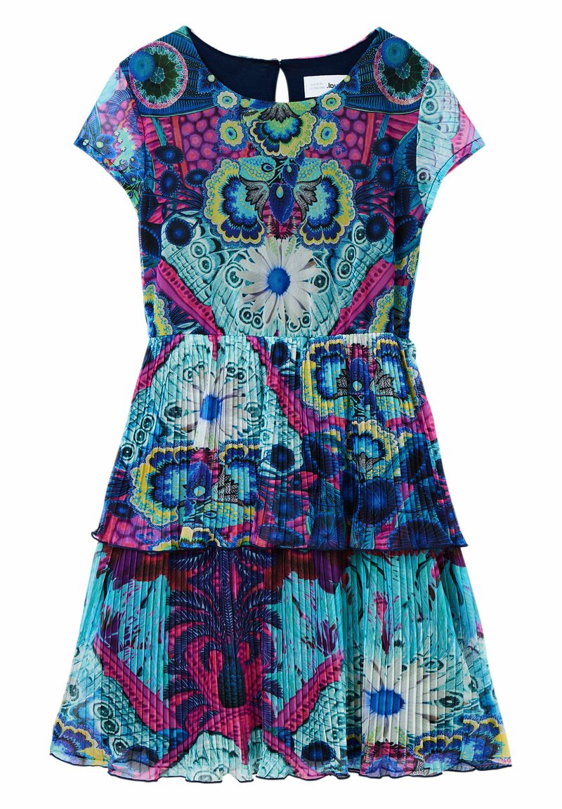DESIGNED BY M. CHRISTIAN LACROIX Media 1