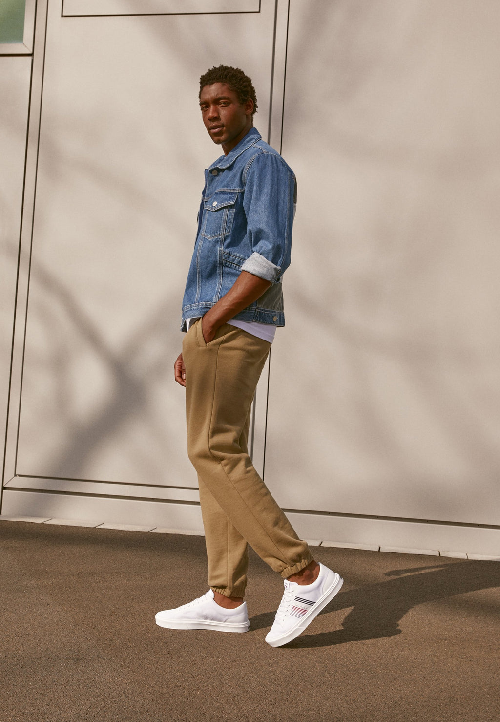 LIGHTWEIGHT STRIPES Media 3