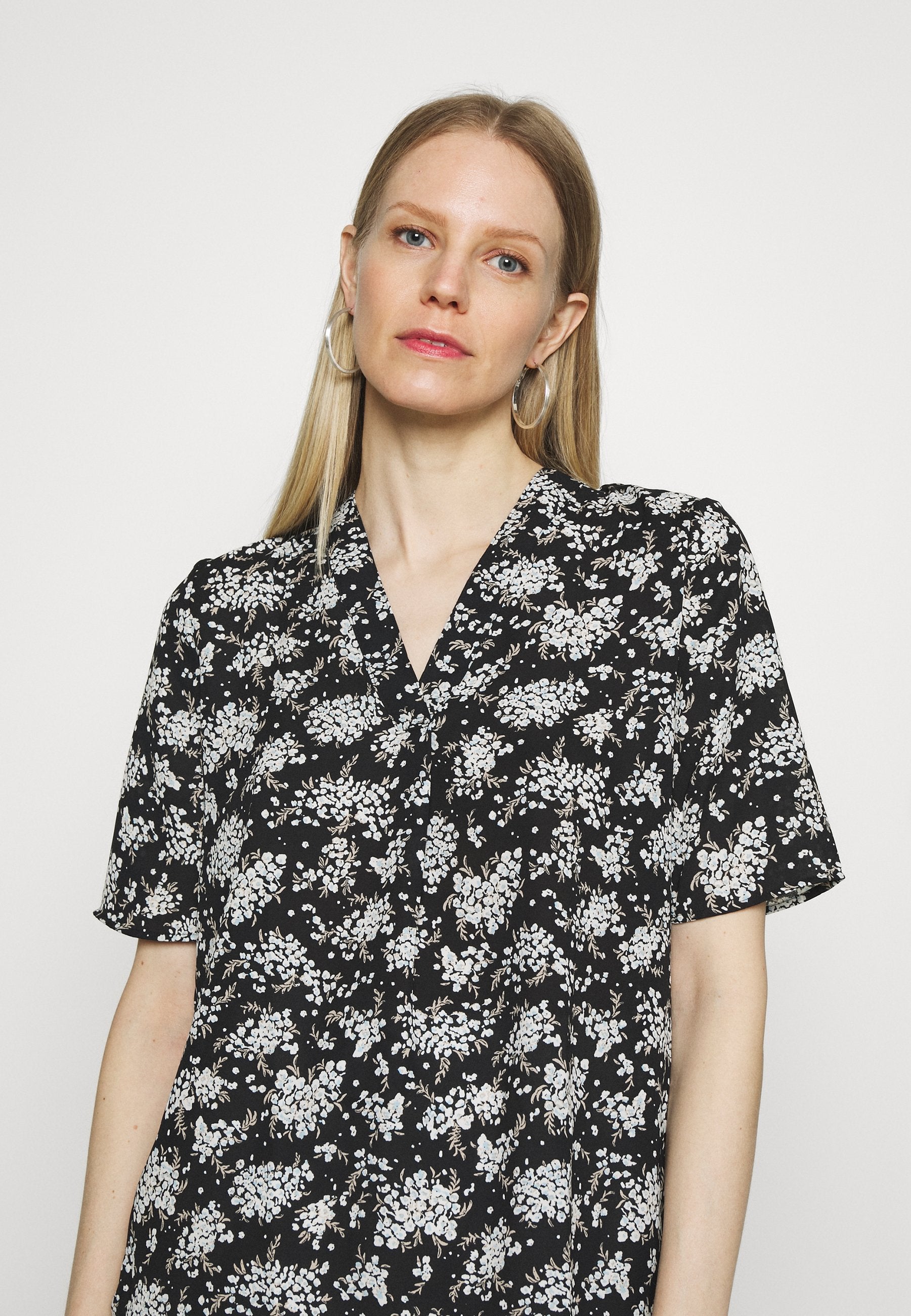 Marks & Spencer FLORAL SHELL