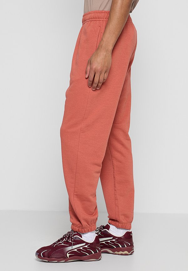 Fila RELAXED FIT
