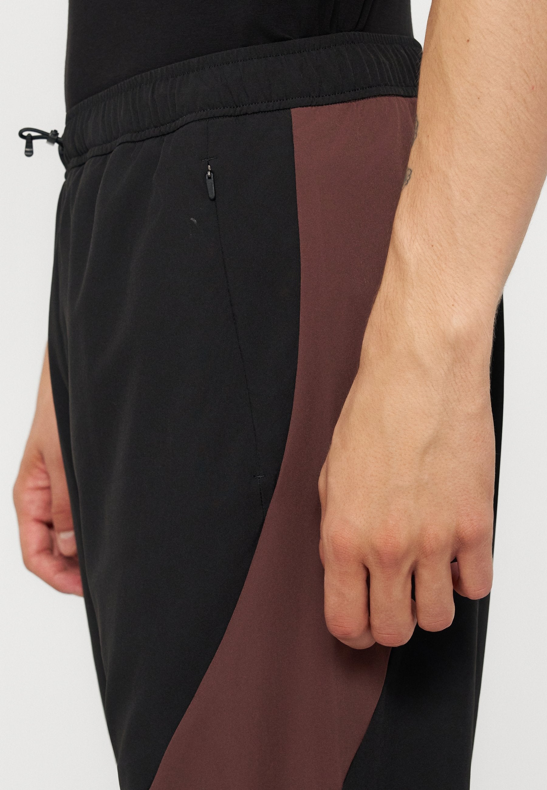 EA7 Emporio Armani Stoffhose Media 6