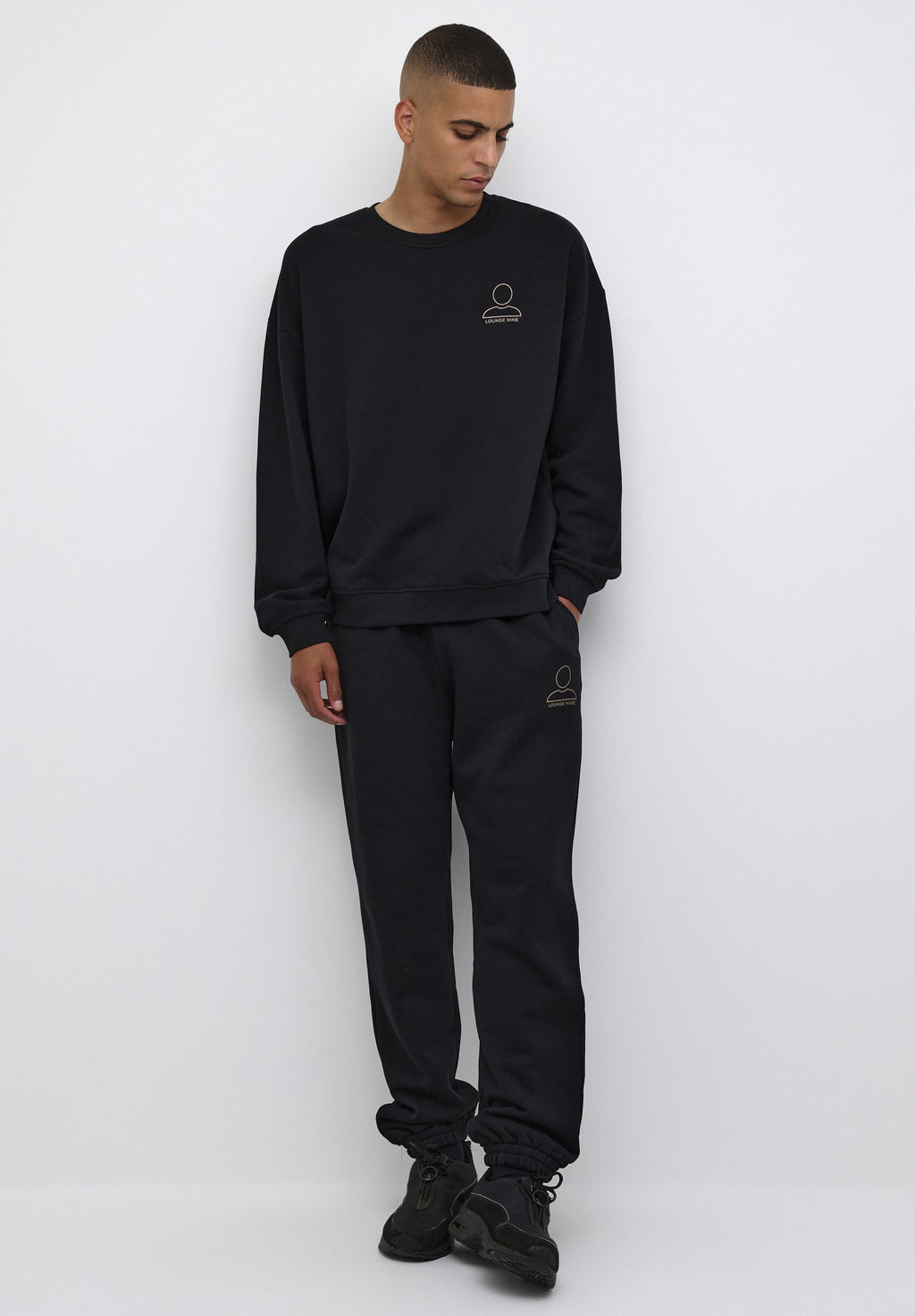 Lounge Nine QONDRADLN UNISEX