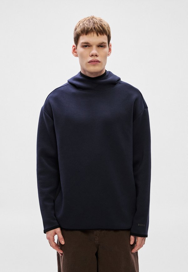 BOSS SNUG HOOD