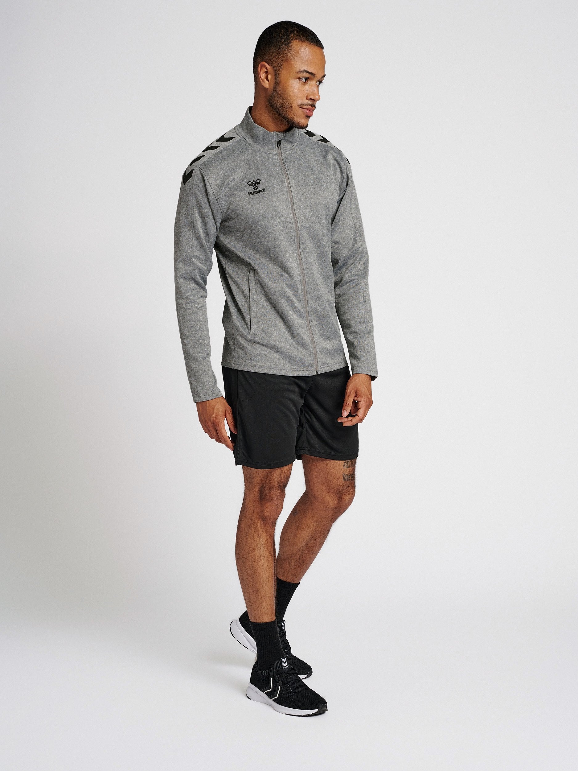 Hummel CORE
