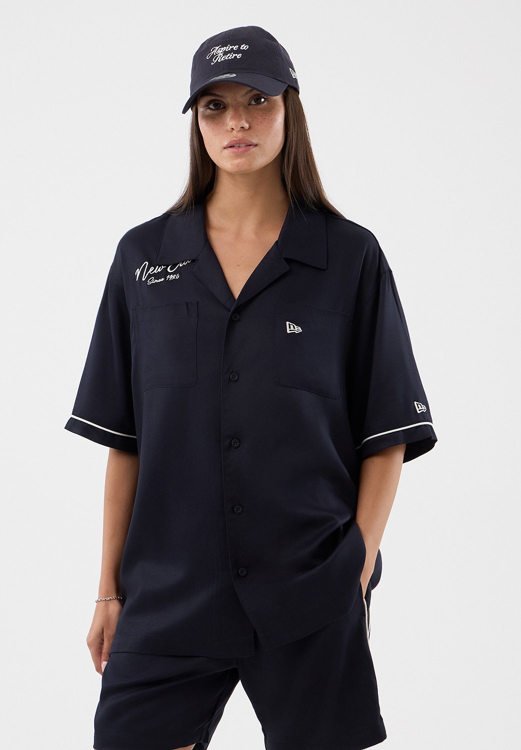 New Era  GRAPHIC SHIRT UNISEX