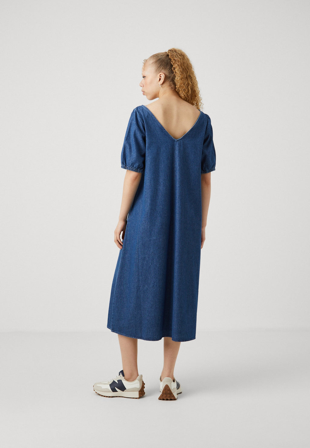Pieces PCAMAG V NECK DRESS