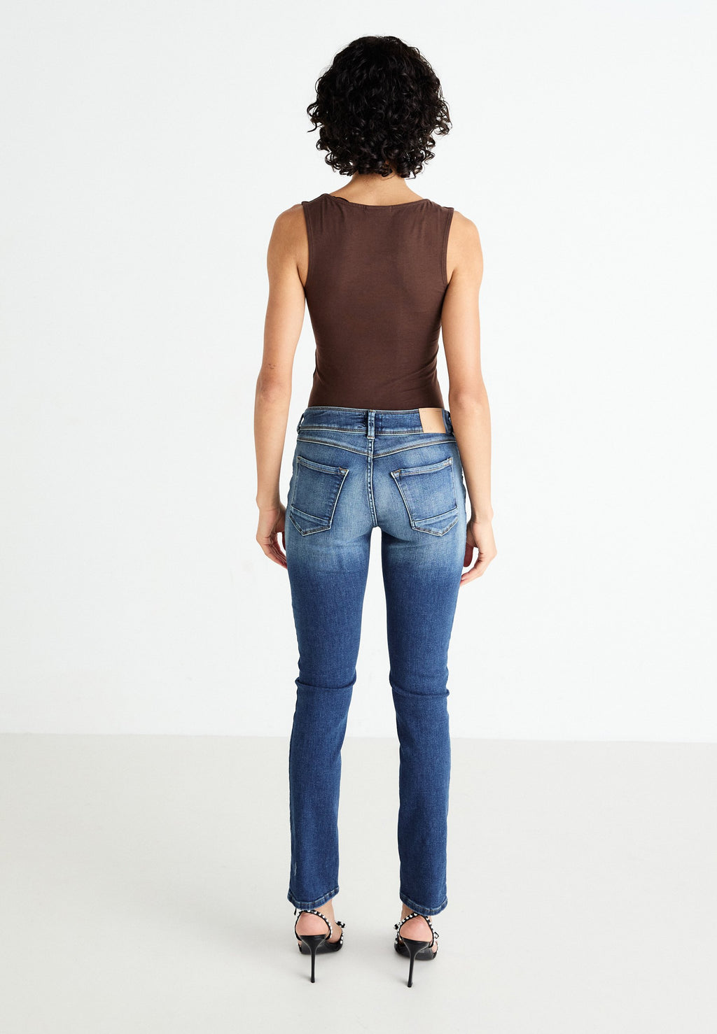 LTB FALLON MID RISE