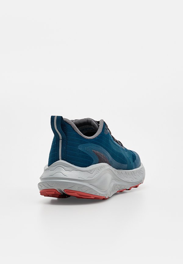 Mizuno NEO LUMINA