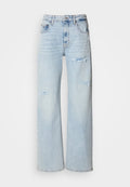 Hellblaue Denim-Jeans mit weitem Bein und distressed Details, ausgestattet mit einer hohen Taille, einem Fünf-Taschen-Design und rohen Saumkanten.