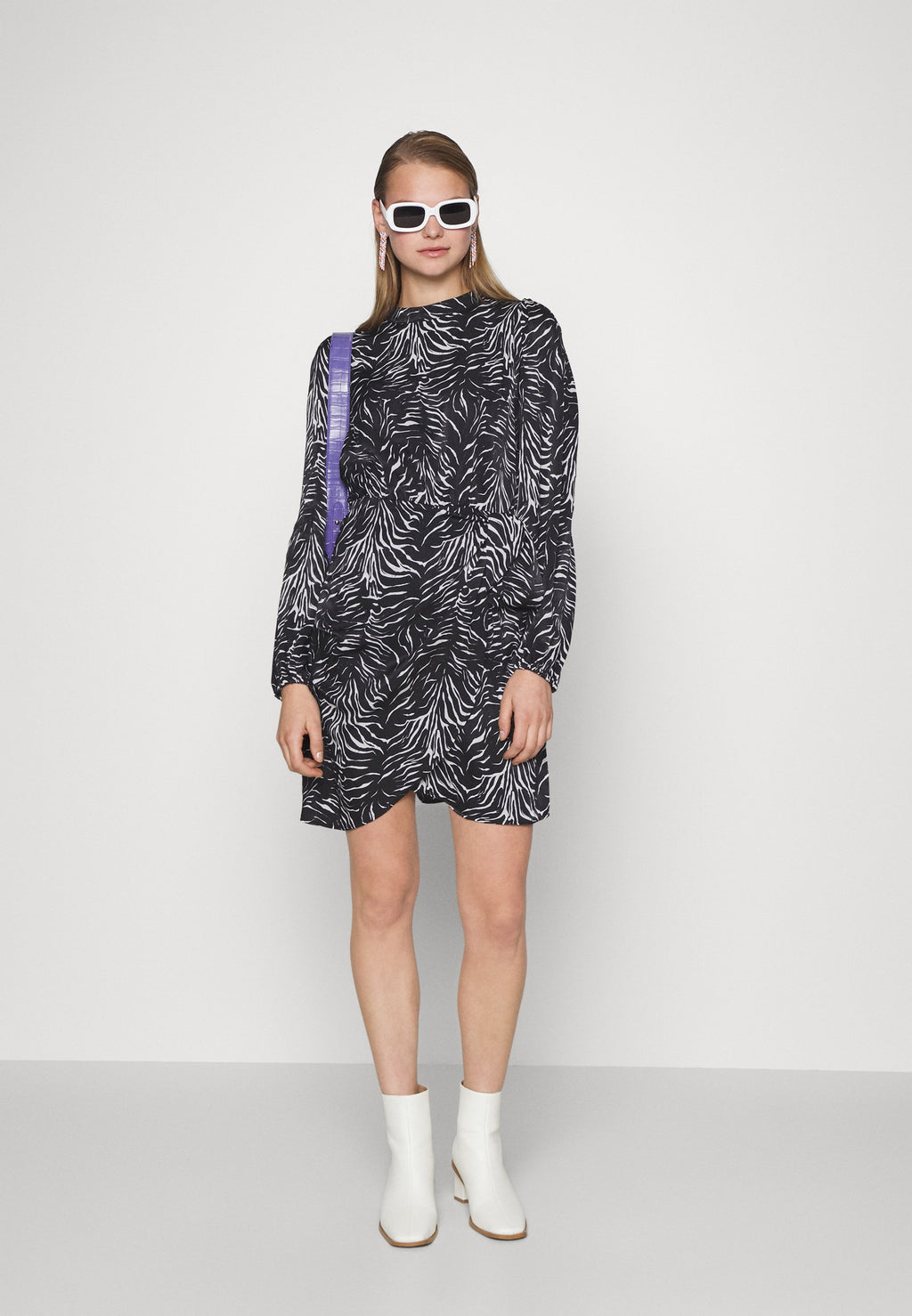 ONLY ONLMILLE WRAP DRESS