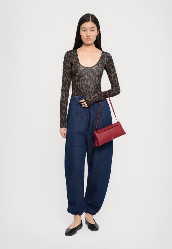 Fiorucci ANIMALIER PRINT SCOOP NECK