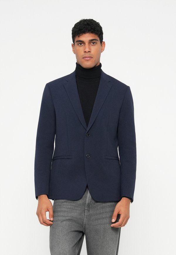 Calvin Klein TECH CLASSIC