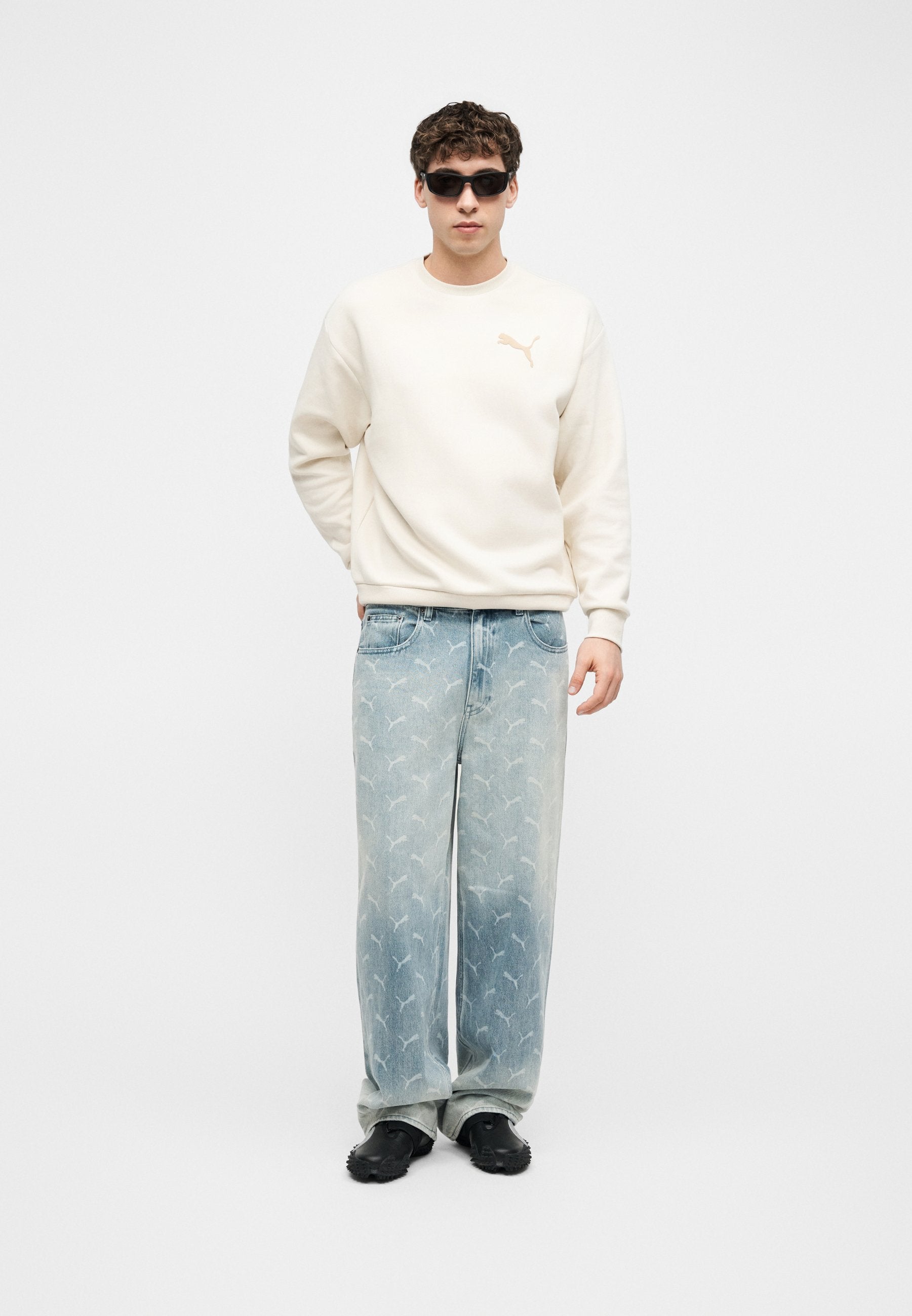 Puma ELEVATED CAT LOGO RELAXED CREW