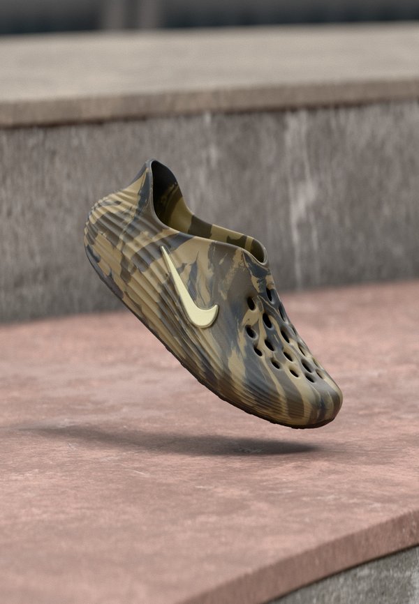 Nike Sportswear REJUVEN8 CAMO - Trainers - filbert/anthracite/dark hazel/light khaki