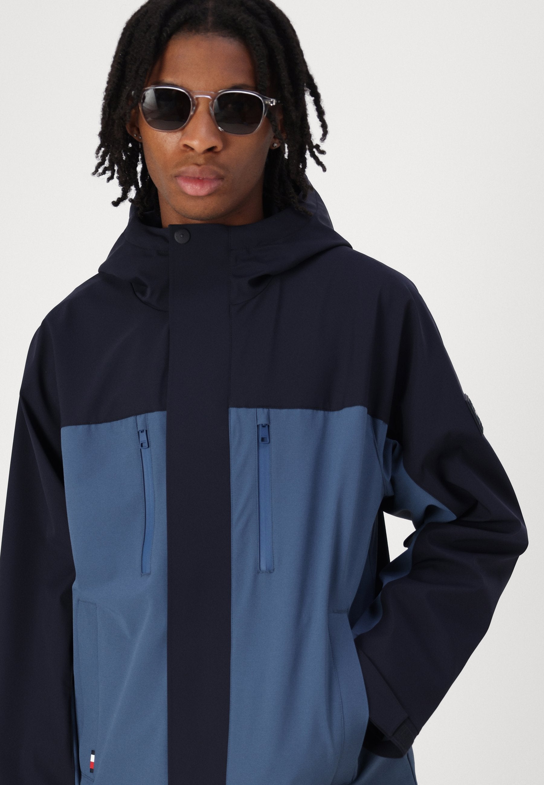 COLOR BLOCKING HOODED Media 5