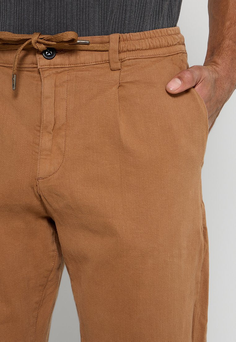 SLIM FIT Media 4