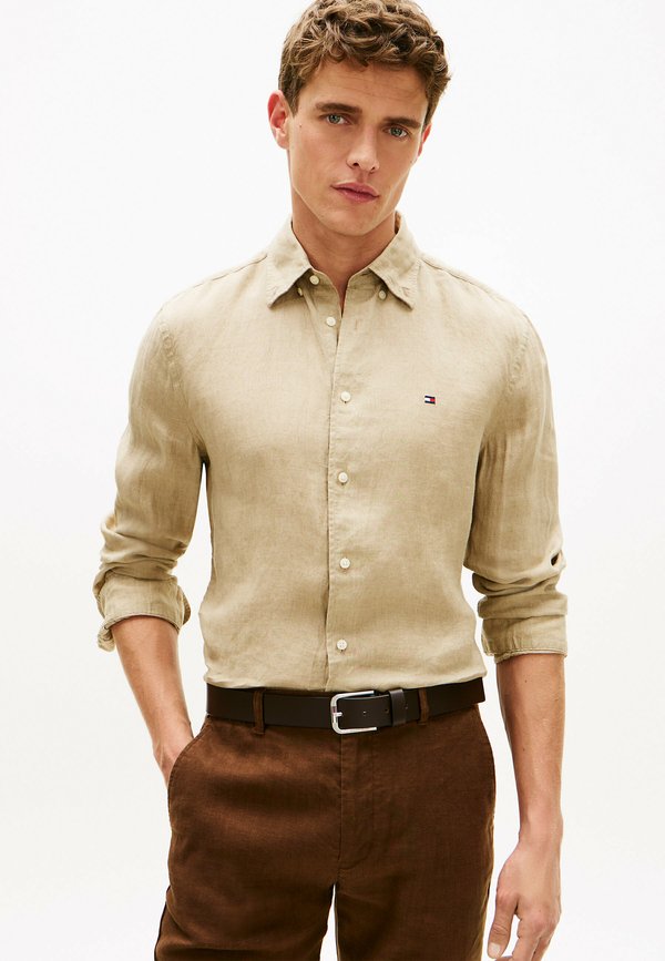 Tommy Hilfiger Shirt - sandalwood
