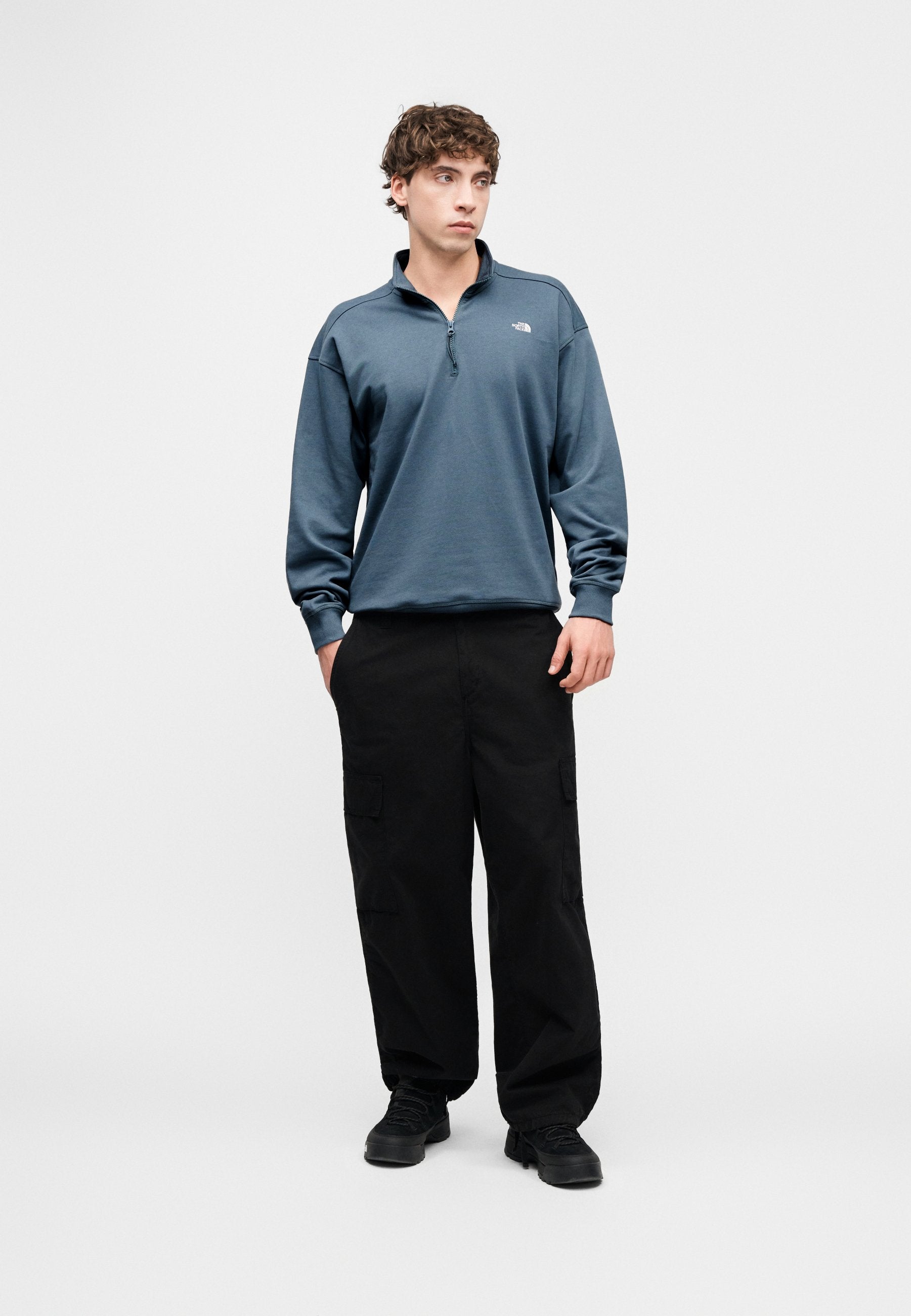 The North Face ESSENTIAL RELAXED ZIP