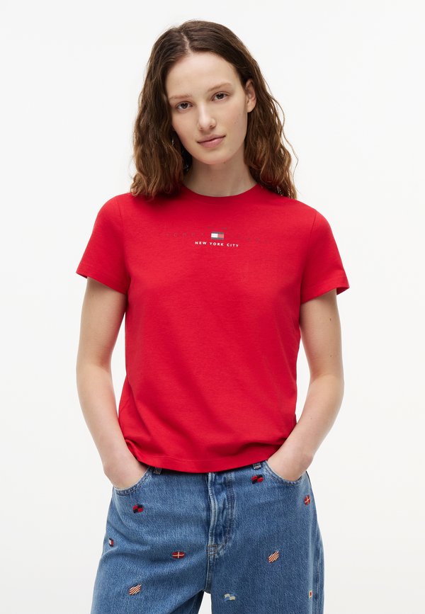 Tommy Jeans LINEAR TEE