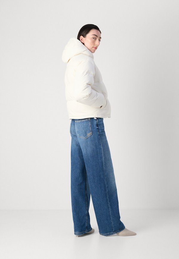 Calvin Klein Jeans ESSENTIAL MIDWEIGHT PUFFER JACKE