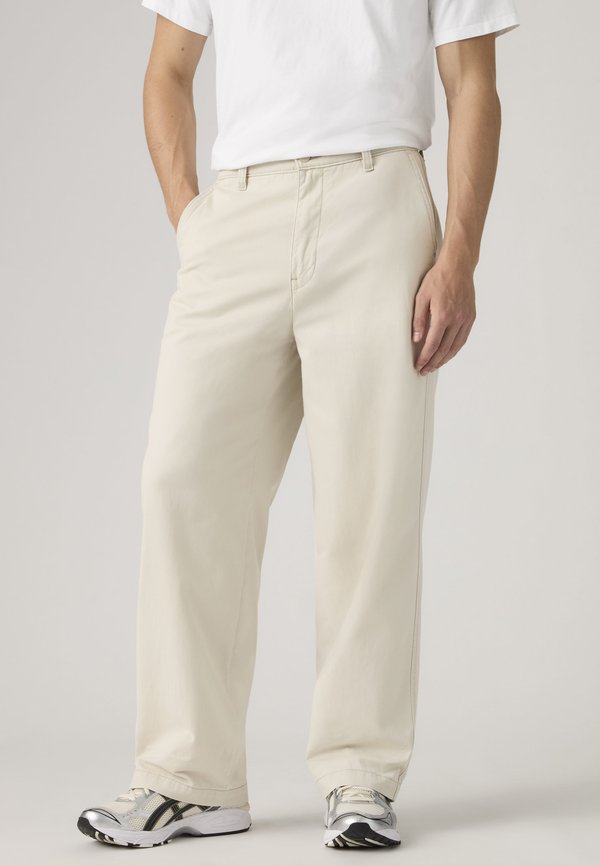 Levi's® XX CHINO BAGGY - Chinos - pumice