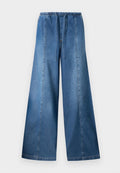 Weitbeinige blaue Jeanshose mit elastischem Bund und Kordelzug, mit vertikalen Nähten an jedem Bein.
