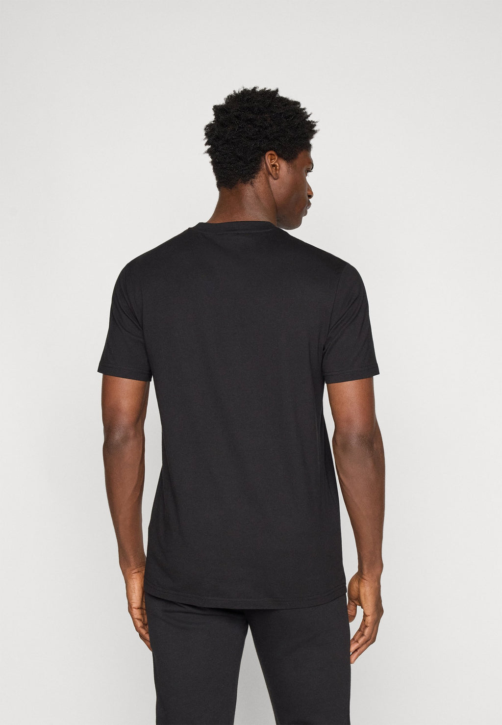 Ellesse SQUALIUS
