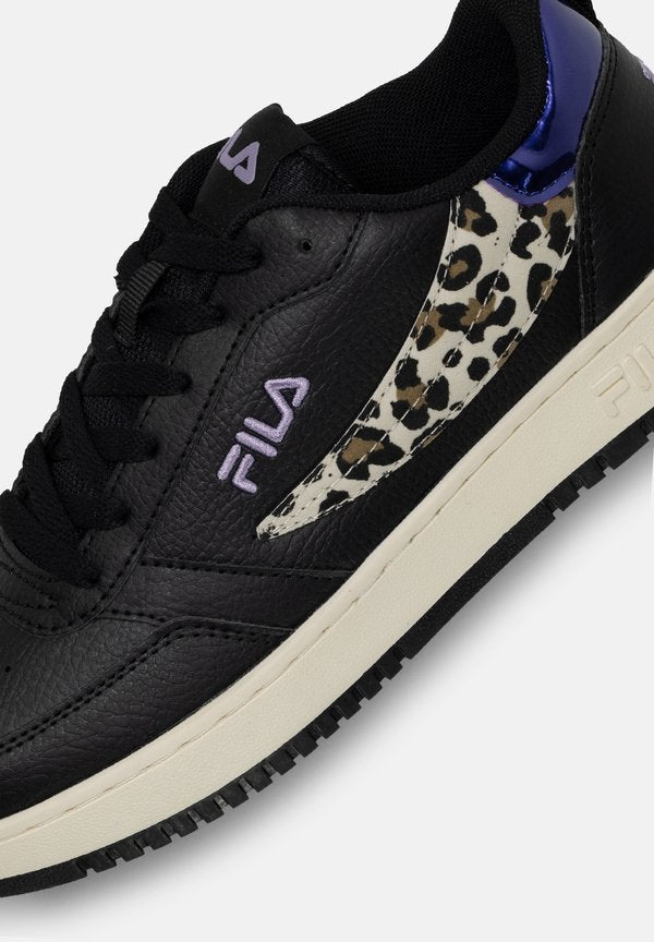 Fila  REGA