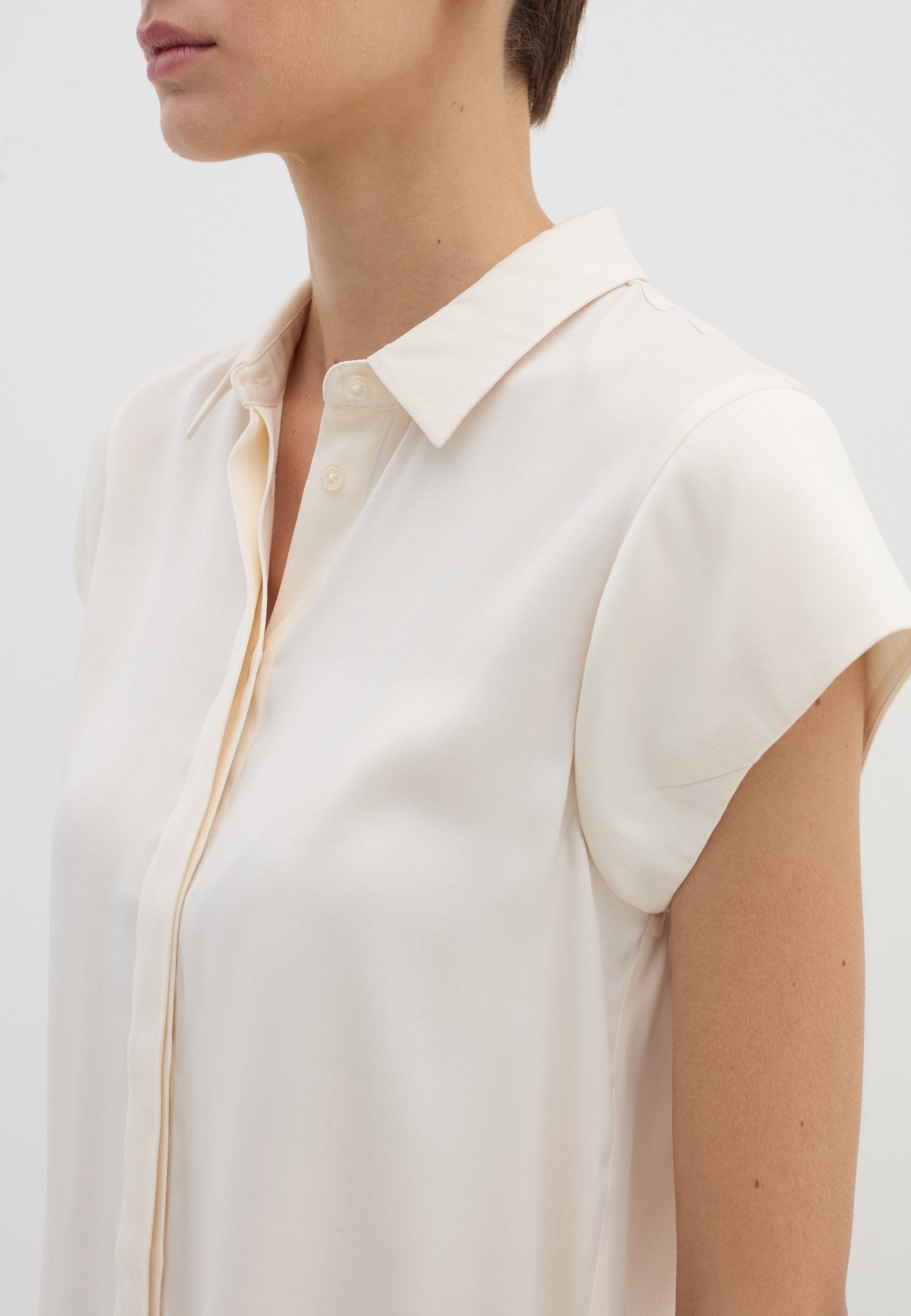 Stefanel WITH SHORT SLEEVES