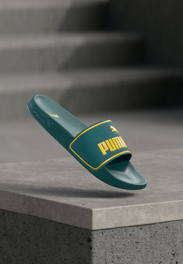 Puma LEADCAT 2.0 UNISEX - Mules - emerald ice/dazzling yellow