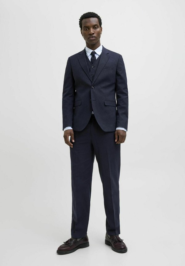 Jack & Jones PREMIUM JPRMARCUS Relaxed Fit Tailored