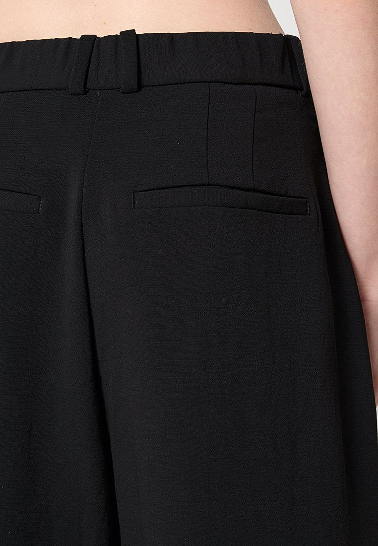 Abercrombie & Fitch WIDE LEG