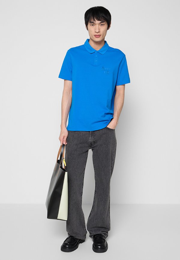 Armani Exchange
