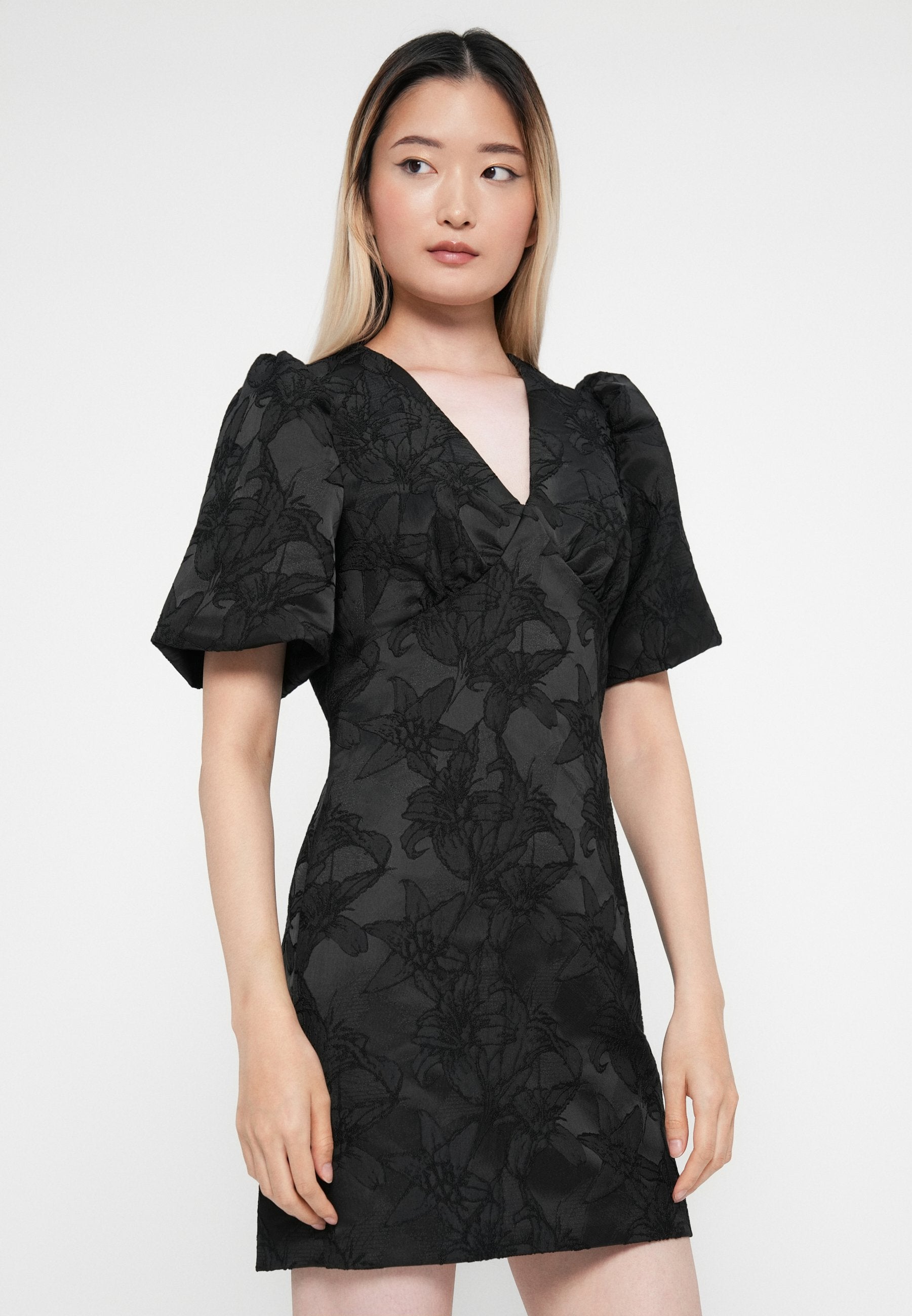 VILA VIMAI  V NECK SHORT DRESS