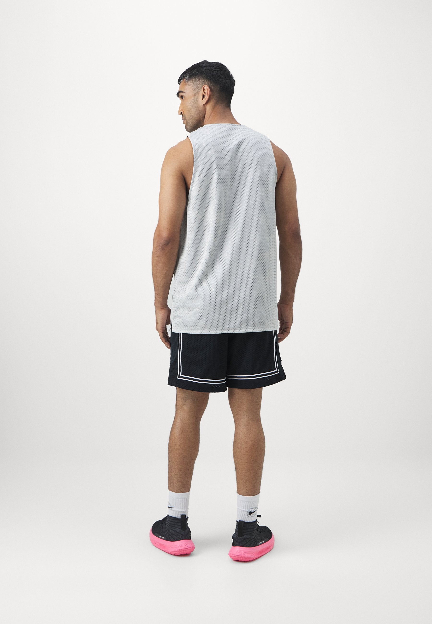 Under Armour  ZONE PRO SHORT